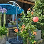 Maison Fossemagne Bed & Breakfast