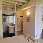 Bed & Breakfast Maison Fossemagne Melle (Deux-Sevres)