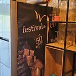 Maison Fossemagne Bed & Breakfast