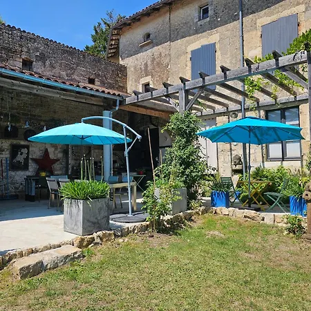Maison Fossemagne Bed & Breakfast Melle (Deux-Sevres)