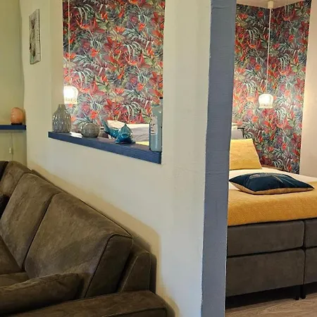 Bed & Breakfast Maison Fossemagne 3*