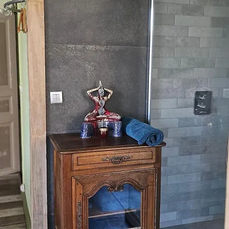 Maison Fossemagne Oda ve Kahvaltı *
